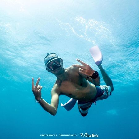 藍洞潛水blue Hole Dive Center Acomodação com café da manhã Heng-ch'un Exterior foto
